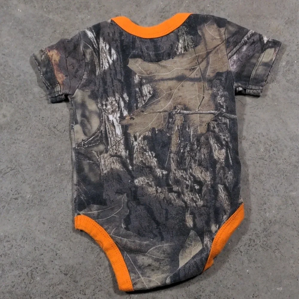 Mossy Oak Baby Camo‎ Bodysuit 0-3M Orange Camouflage Infant Onesie